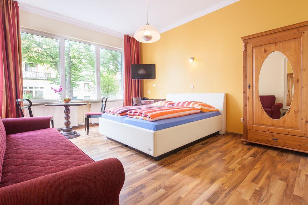 Hotel Marco Polo Hamburg-Harburg Buitenkant foto