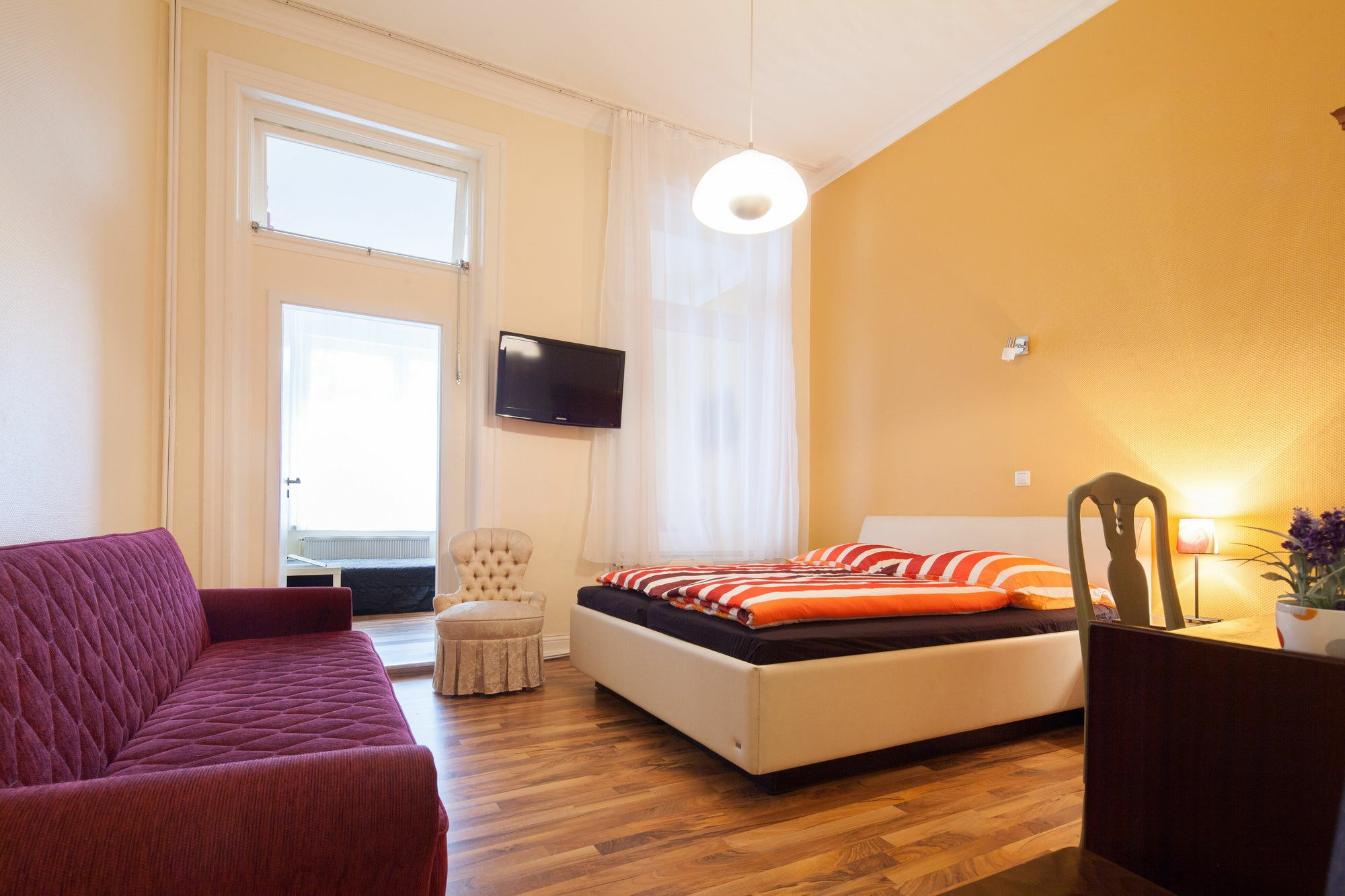 Hotel Marco Polo Hamburg-Harburg Buitenkant foto